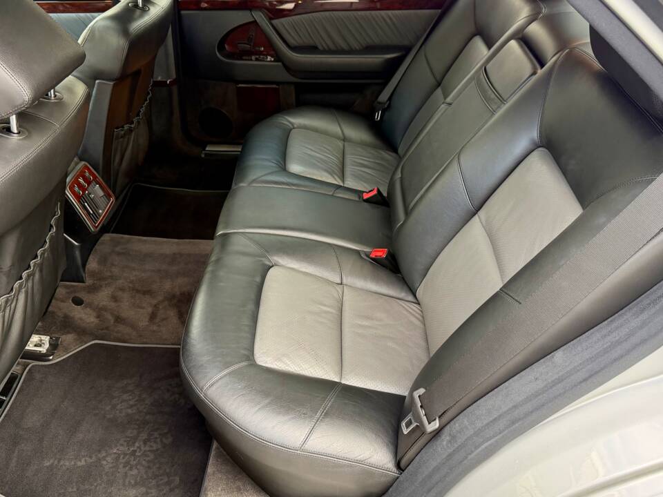 Bild 26/46 von Mercedes-Benz S 600 lang (1996)