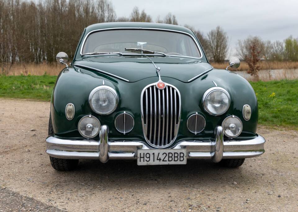 Image 45/50 de Jaguar Mk VIII (1956)