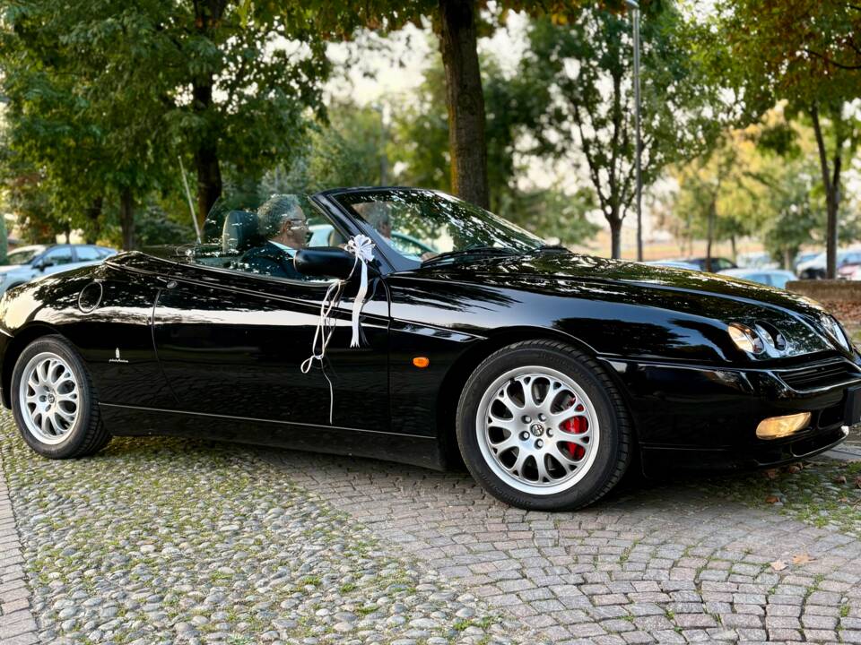 Afbeelding 5/12 van Alfa Romeo Spider 3.0 V6 24V (2002)