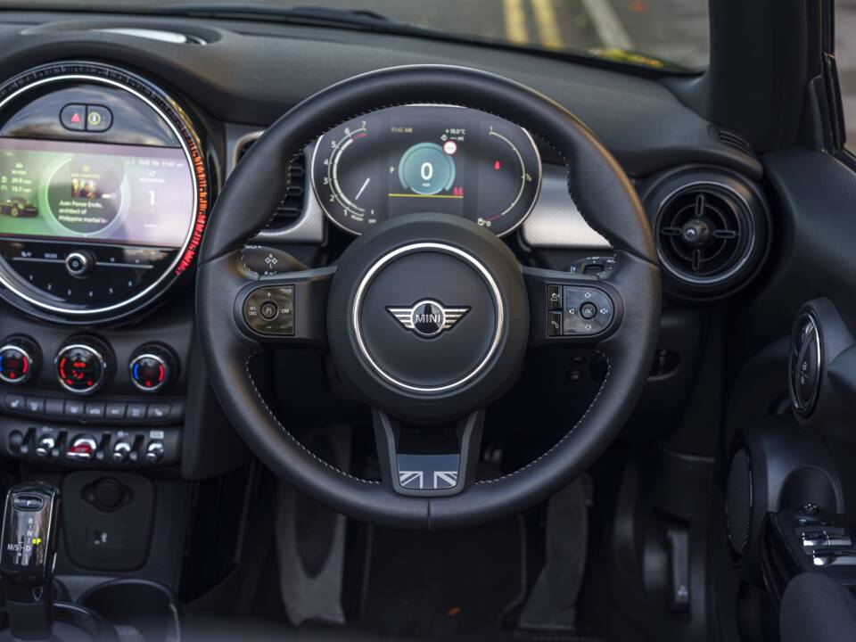 Imagen 17/28 de Mini Cooper (2023)