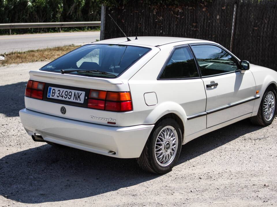 Image 7/31 of Volkswagen Corrado VR6 2.8 (1992)
