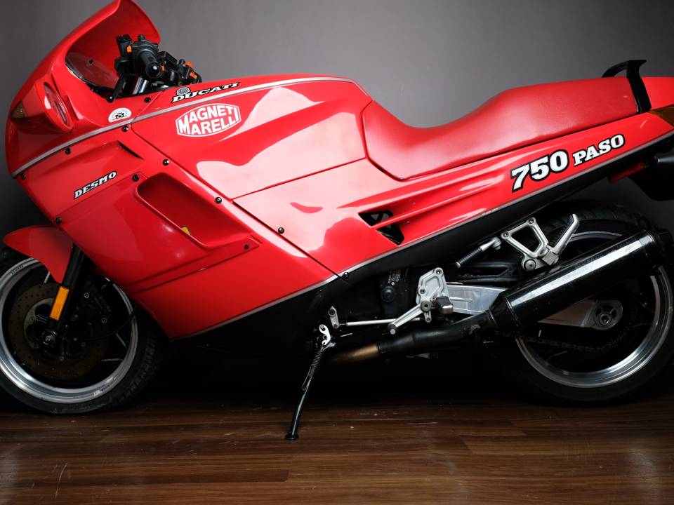 Bild 2/7 von Ducati DUMMY (1990)