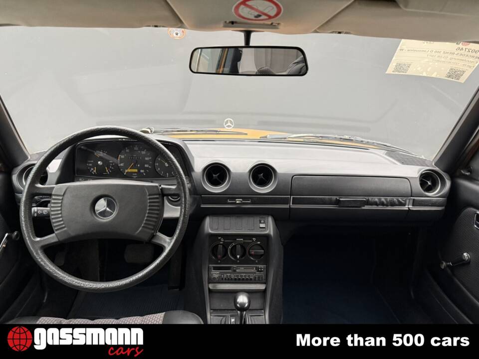 Immagine 14/15 di Mercedes-Benz 300 D (1977)