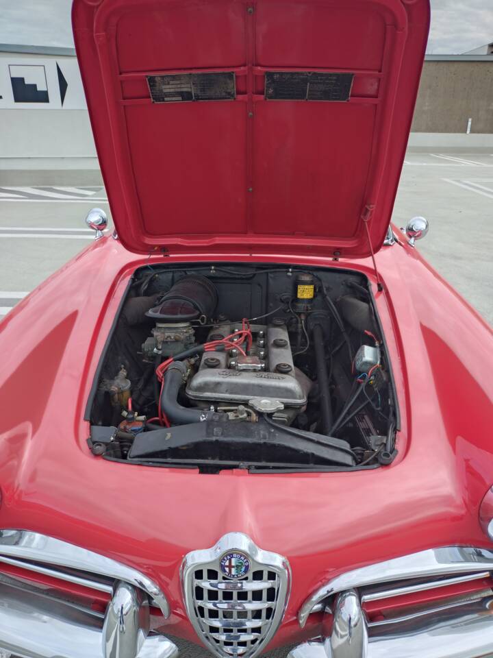 Image 7/8 of Alfa Romeo Giulietta Spider (1958)