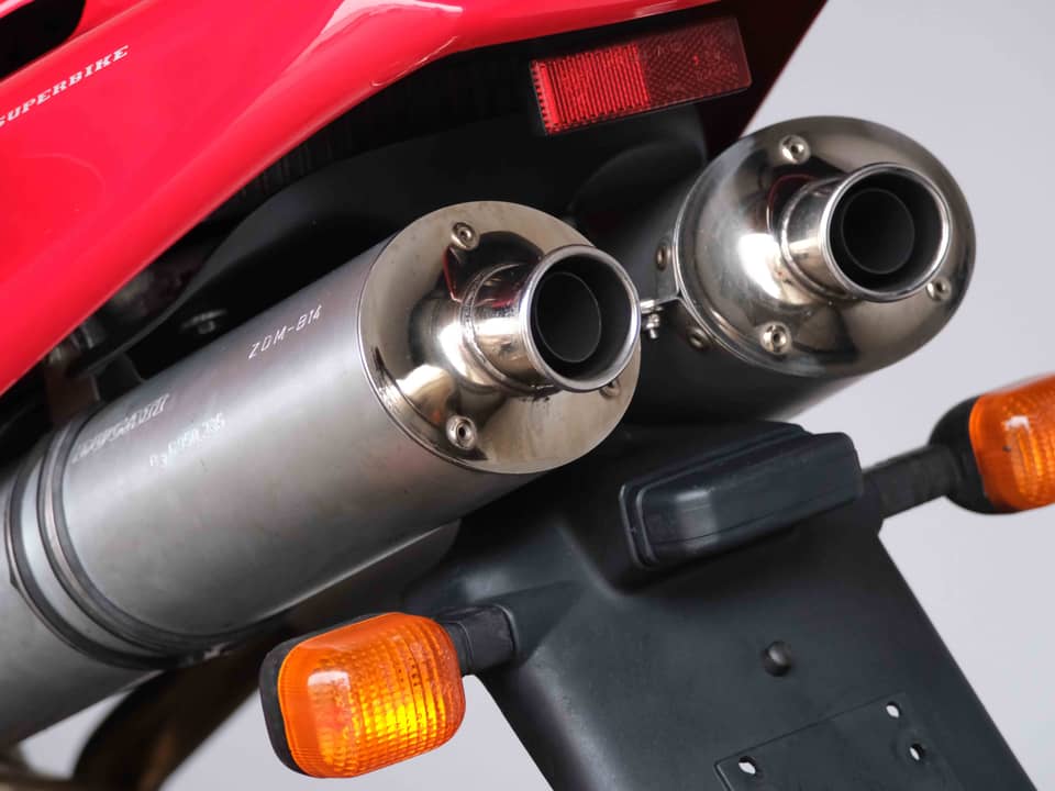 Bild 62/93 von Ducati 916 Strada (1994)