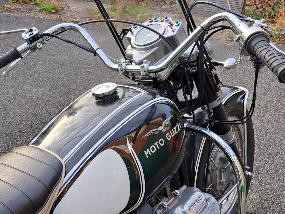 Bild 8/20 von Moto Guzzi DUMMY (1973)