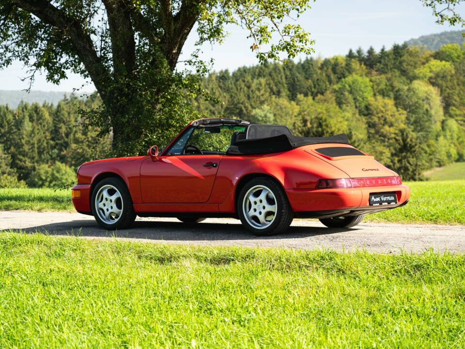 Image 11/30 of Porsche 911 Carrera 2 (1991)