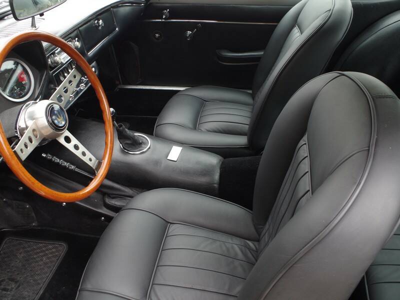 Image 3/50 of Maserati Mistral 4000 (1966)