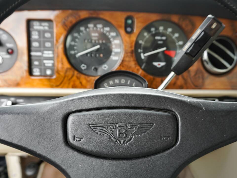 Image 10/45 of Bentley Turbo R (1988)