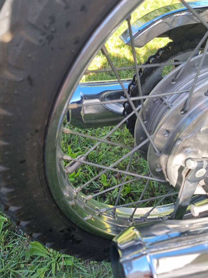 Image 54/63 of Honda CB 250 K2 (1970)