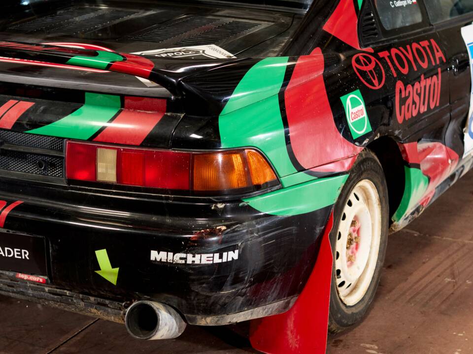 Bild 21/43 von Toyota MR2 2.0 (1989)