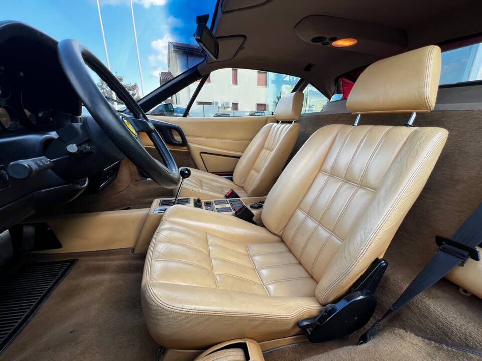 Afbeelding 9/16 van Ferrari 328 GTB (1989)