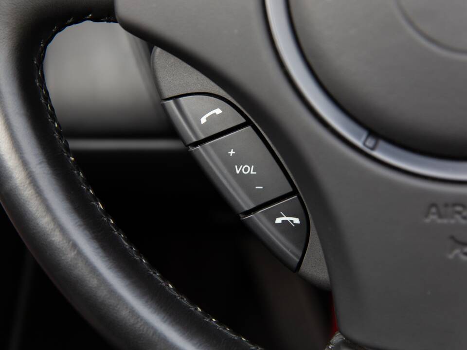 Bild 53/85 von Aston Martin V12 Vantage AMR Roadster (2018)