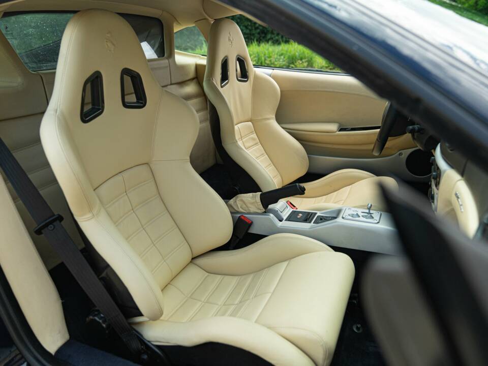 Image 26/50 of Ferrari 360 Modena (1999)