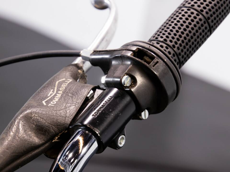 Afbeelding 12/18 van Milani DUMMY (1974)