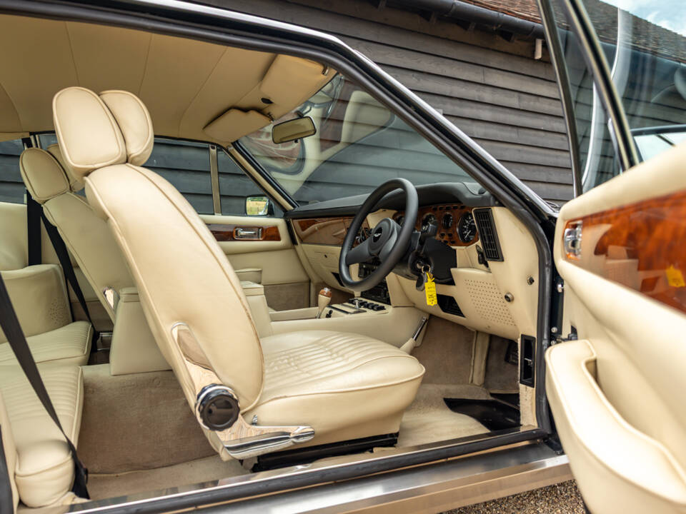 Bild 40/54 von Aston Martin V8 EFi (1987)