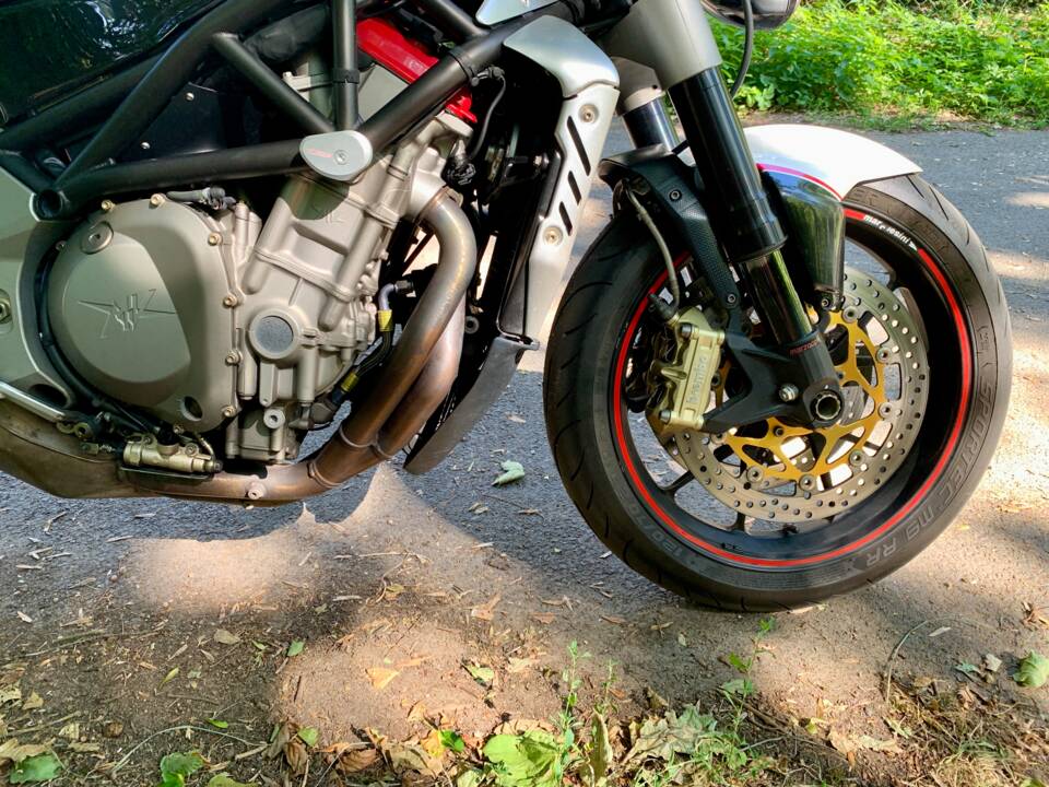 Immagine 11/11 di MV Agusta Brutale 910 R (2007)