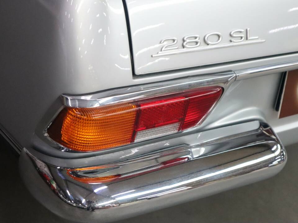 Bild 34/45 von Mercedes-Benz 280 SL (1968)