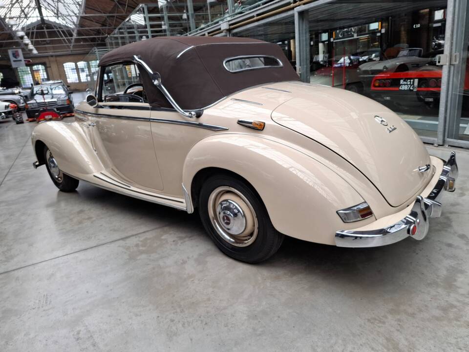 Bild 24/26 von Mercedes-Benz 220 Cabriolet A (1953)