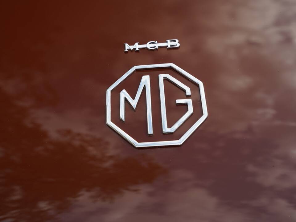 Image 29/100 of MG MGB (1978)