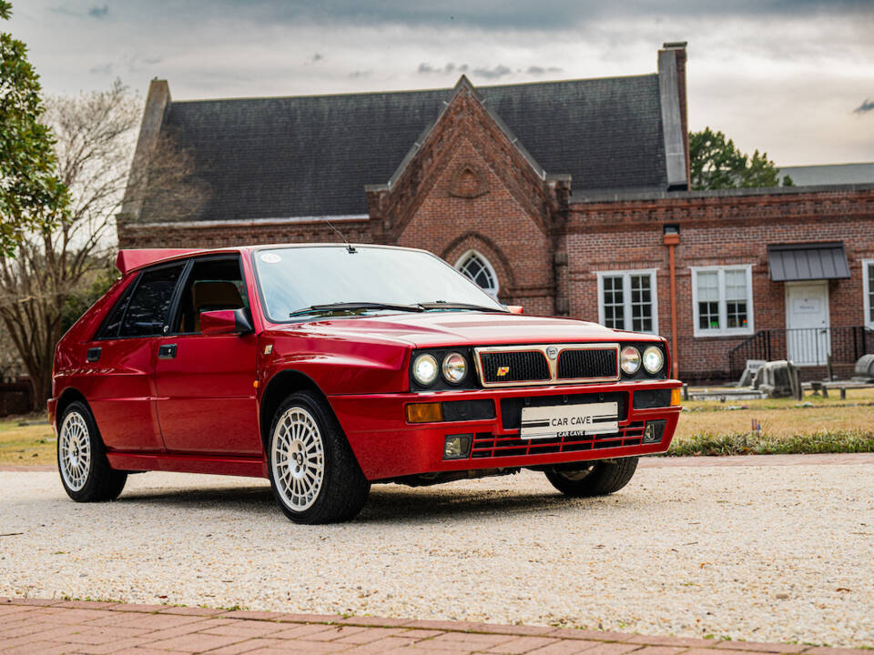Immagine 1/12 di Lancia Delta HF Integrale Evoluzione II (1994)