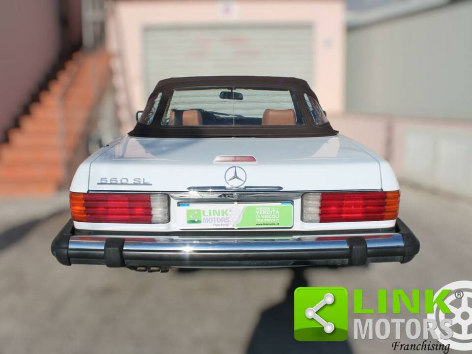 Bild 5/10 von Mercedes-Benz 560 SL (1988)
