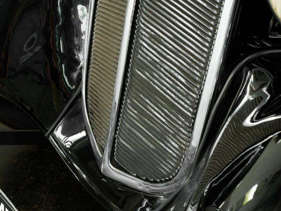 Bild 15/48 von DKW Front Luxus Sport (1937)