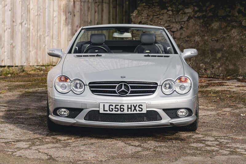 Image 13/50 de Mercedes-Benz SL 55 AMG (2006)
