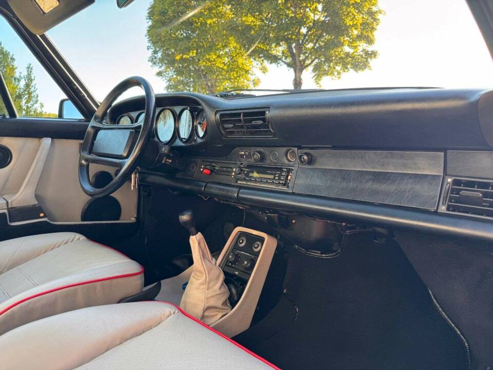 Bild 16/18 von Porsche 911 Turbo 3.3 Flachbau (1987)