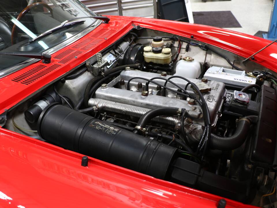 Afbeelding 21/37 van Alfa Romeo 2000 Spider Veloce (1979)