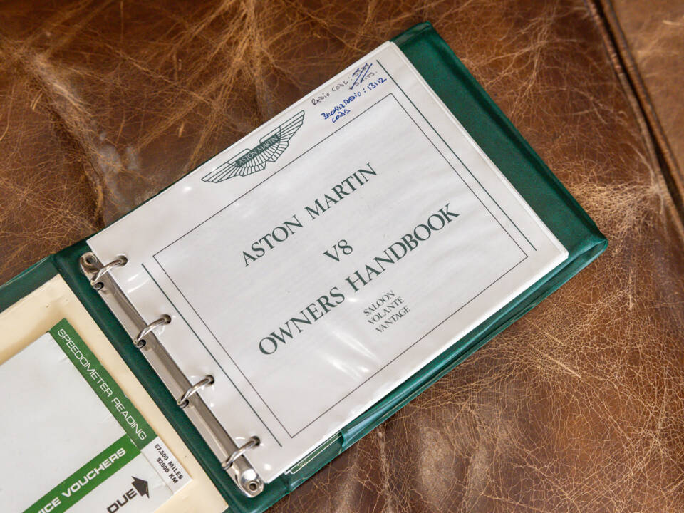 Bild 51/54 von Aston Martin V8 EFi (1987)