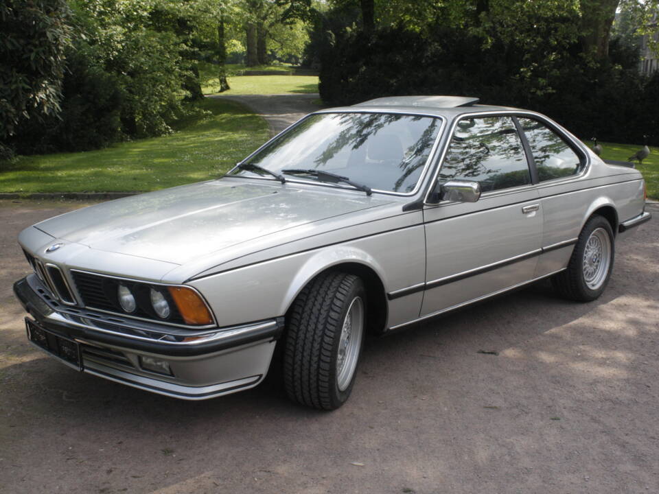 Image 3/9 of BMW 635 CSi (1983)