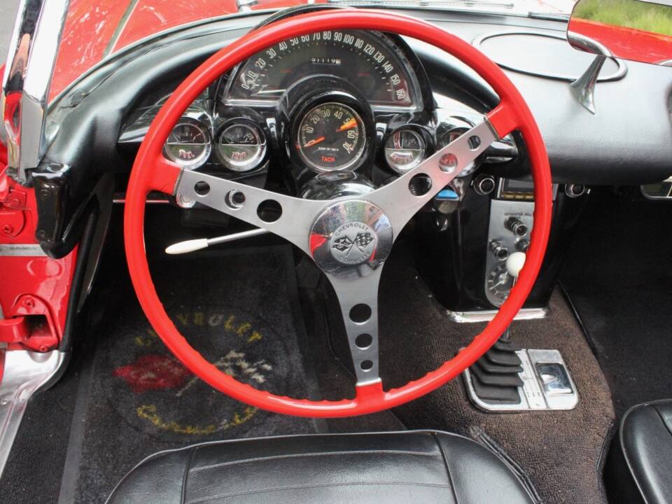 Image 10/21 of Chevrolet Corvette (1959)