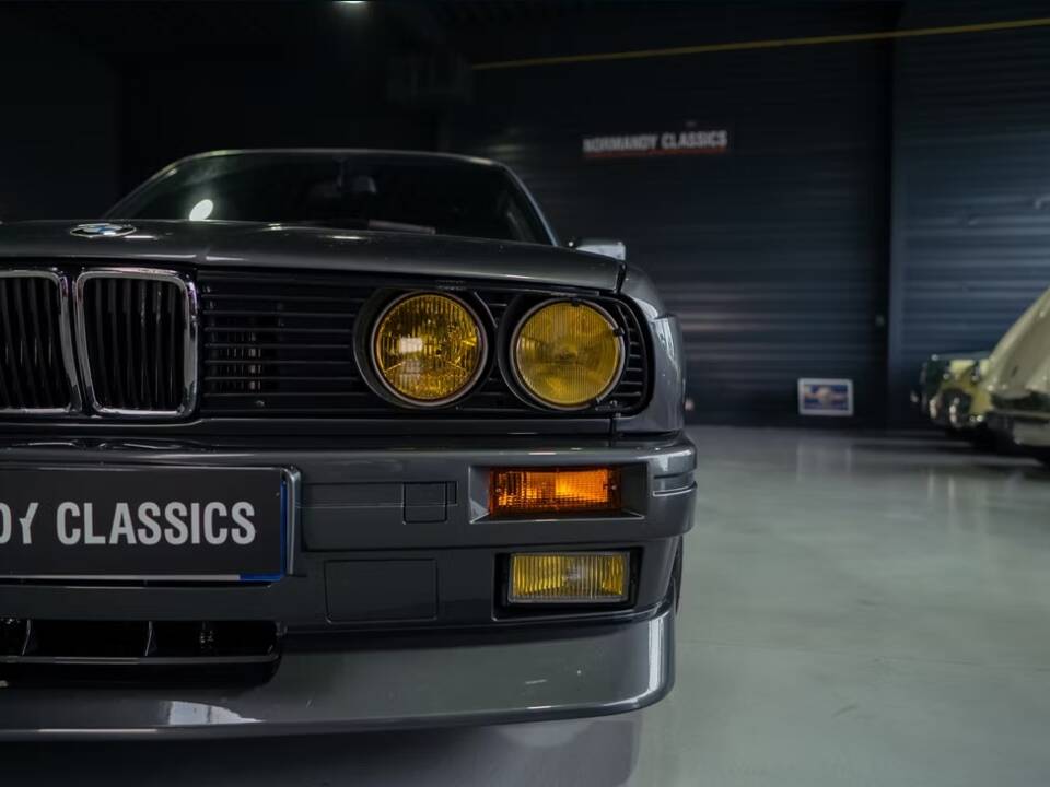 Immagine 5/28 di BMW 320i Baur TC (1985)