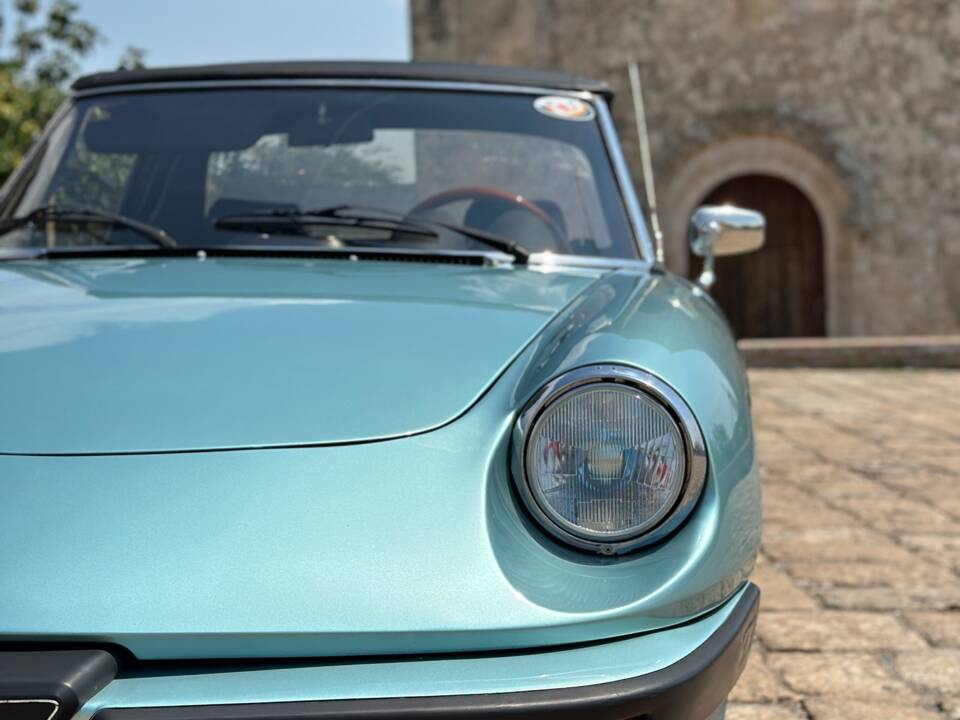 Bild 4/22 von Alfa Romeo 1.6 Spider (1983)