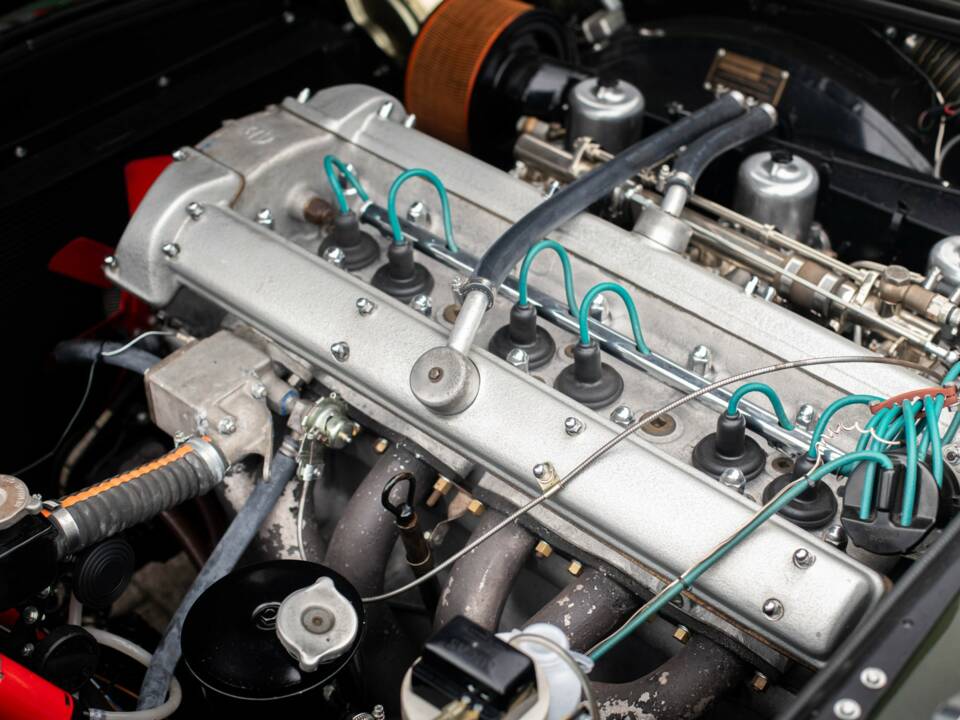 Bild 24/25 von Aston Martin DBS (1970)
