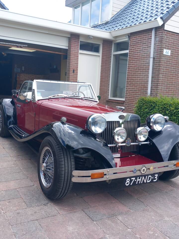 Image 3/22 of JBA Falcon SRi (1991)