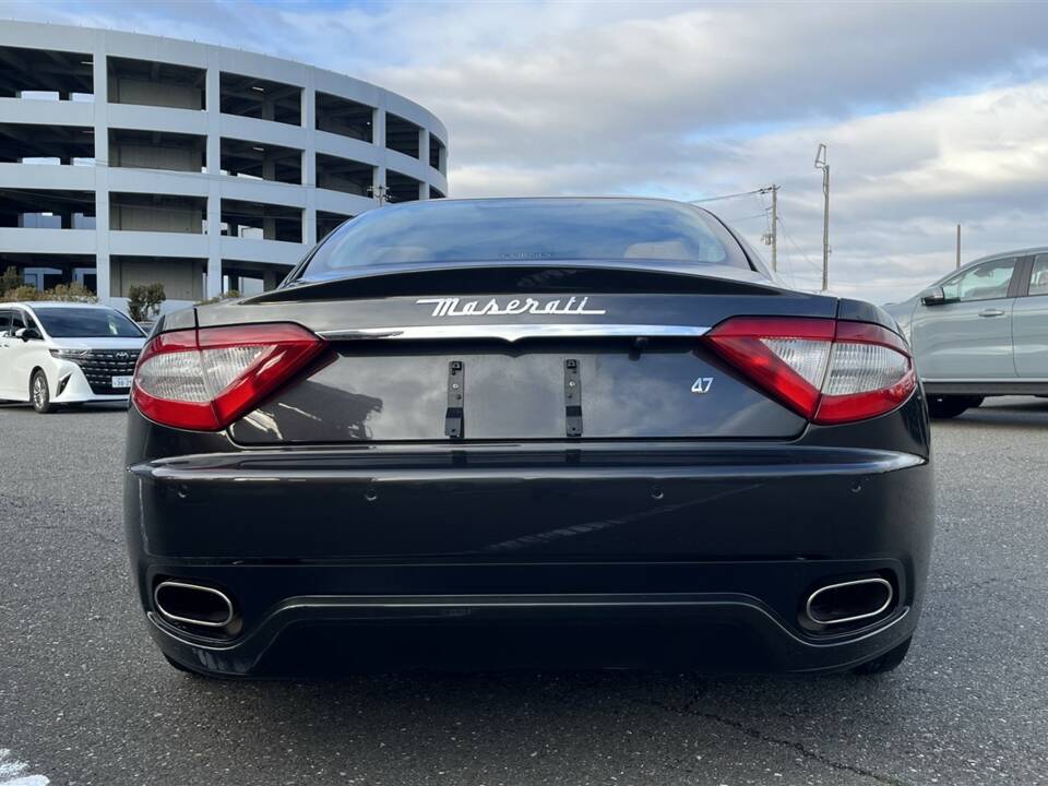 Afbeelding 6/21 van Maserati GranTurismo S (2010)