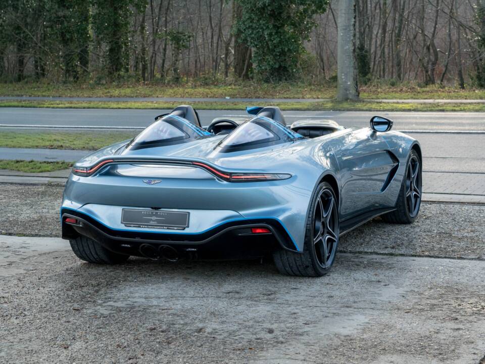 Bild 7/35 von Aston Martin V12 Speedster (2021)