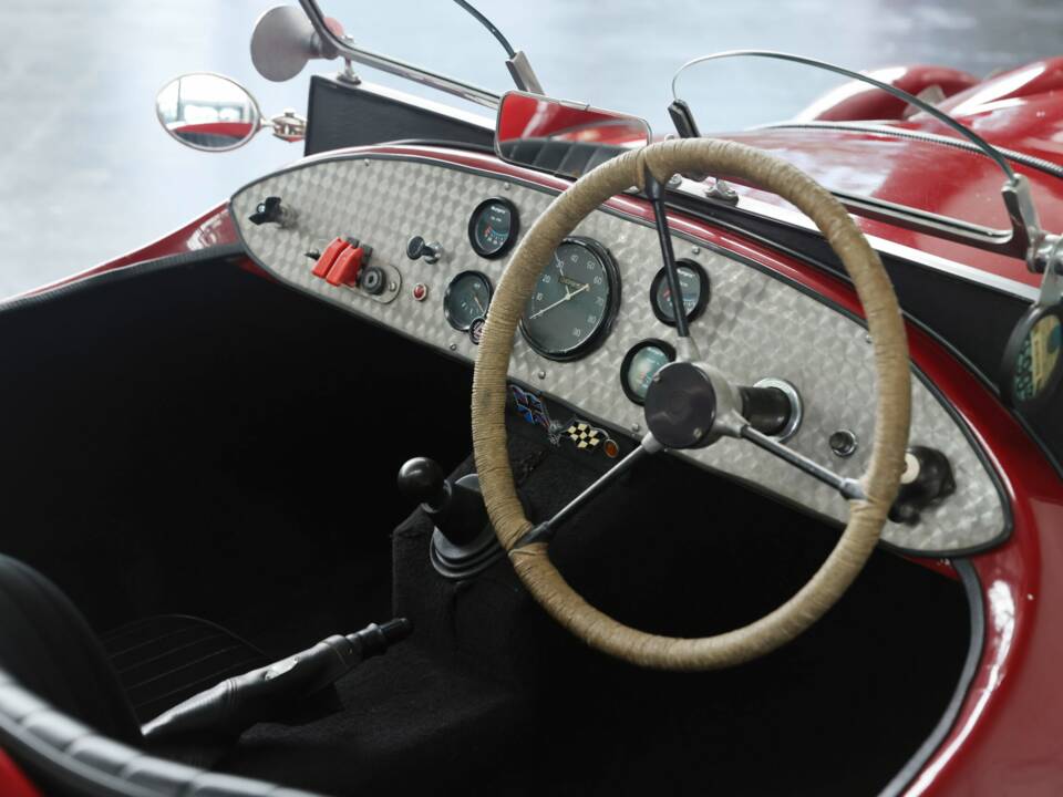 Afbeelding 14/37 van Hamblin Cadet (1938)