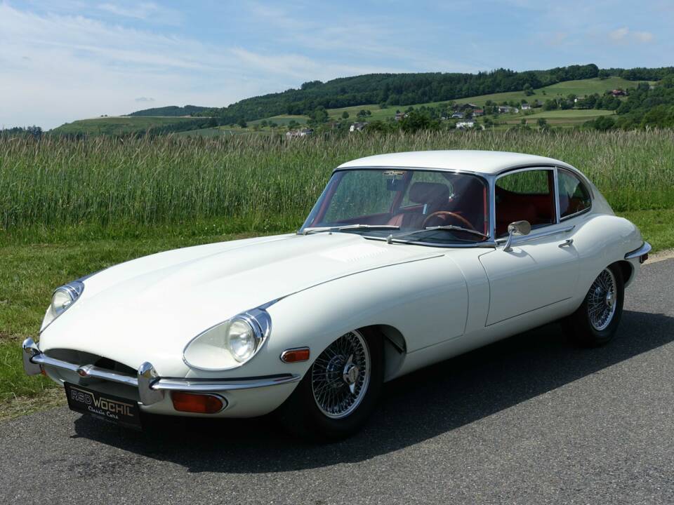Image 1/39 de Jaguar XK-E (2+2) (1970)