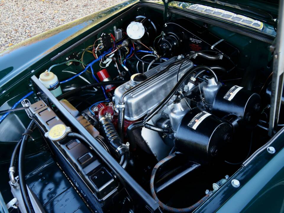 Image 31/50 of MG MGB (1974)
