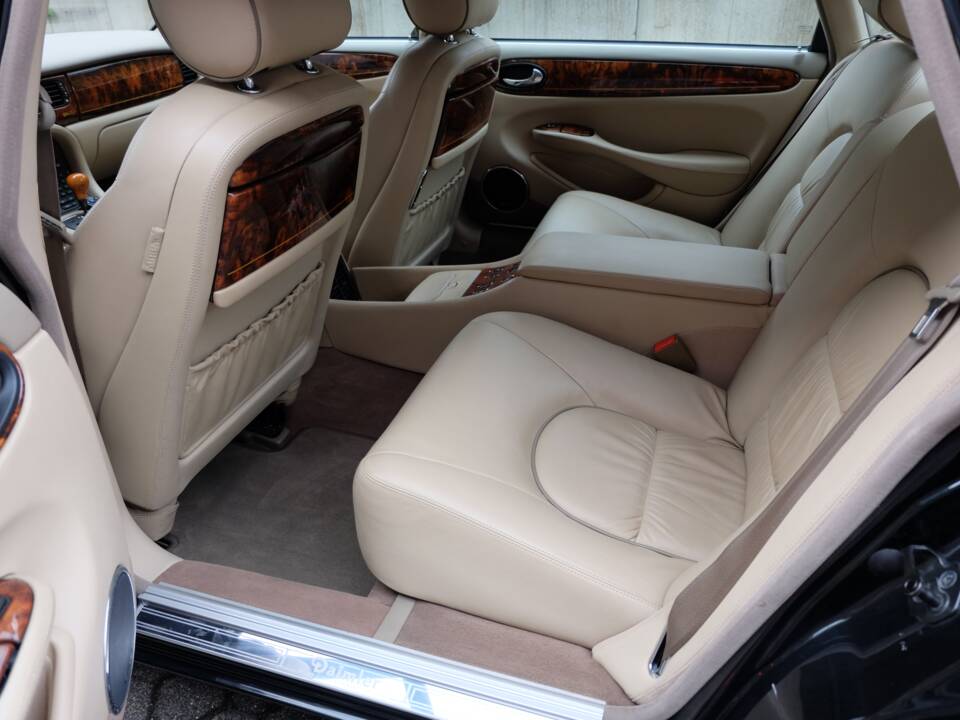 Image 17/60 de Daimler Super V8 (2000)