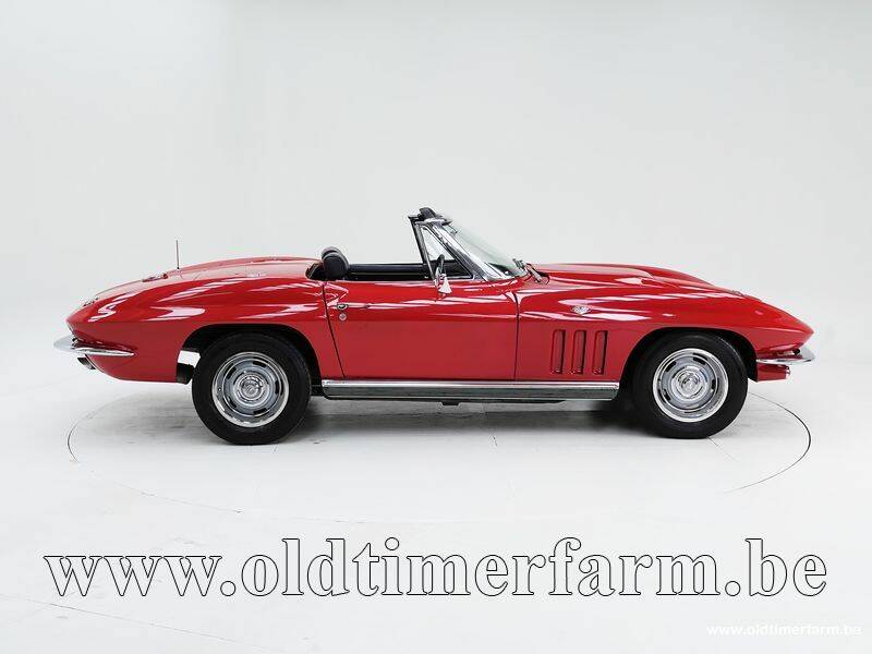 Image 9/15 of Chevrolet Corvette Sting Ray Convertible (1966)