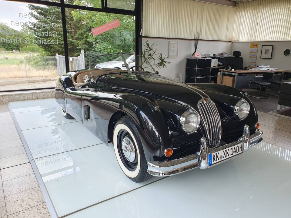 Bild 7/54 von Jaguar XK 140 OTS (1957)