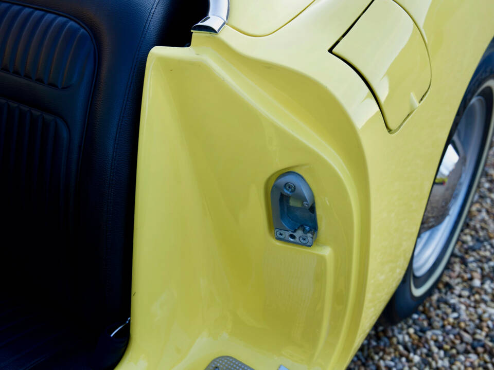 Image 22/50 of Chevrolet Corvette (1958)