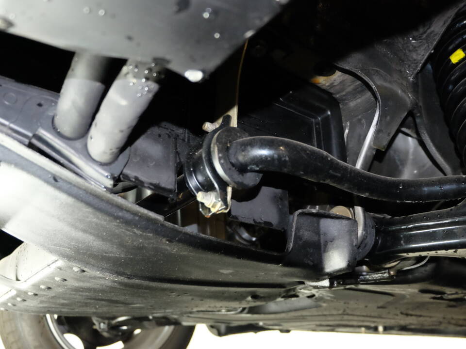 Image 28/40 of Mercedes-Benz 250 TD (1990)