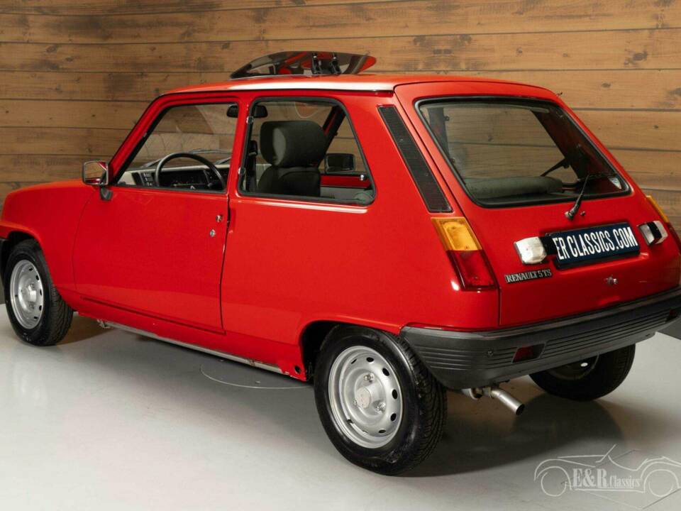 Afbeelding 15/19 van Renault Fuego GTL (1982)
