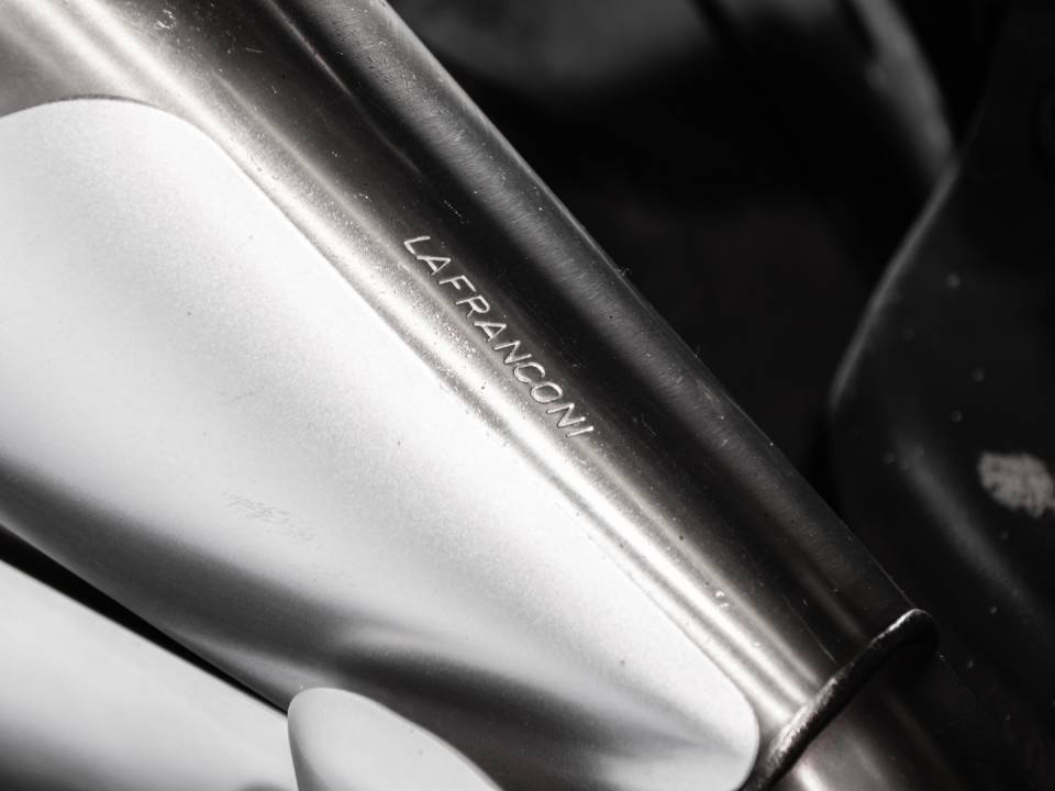 Image 30/32 of MV Agusta DUMMY (2005)