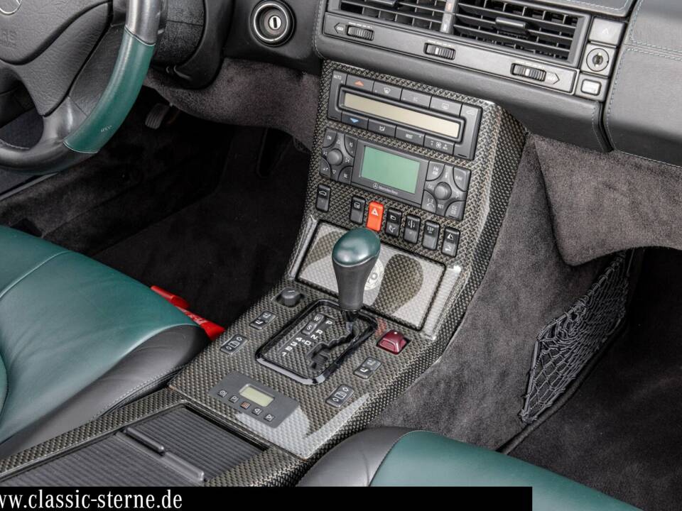 Imagen 11/15 de Mercedes-Benz SL 73 AMG (2000)